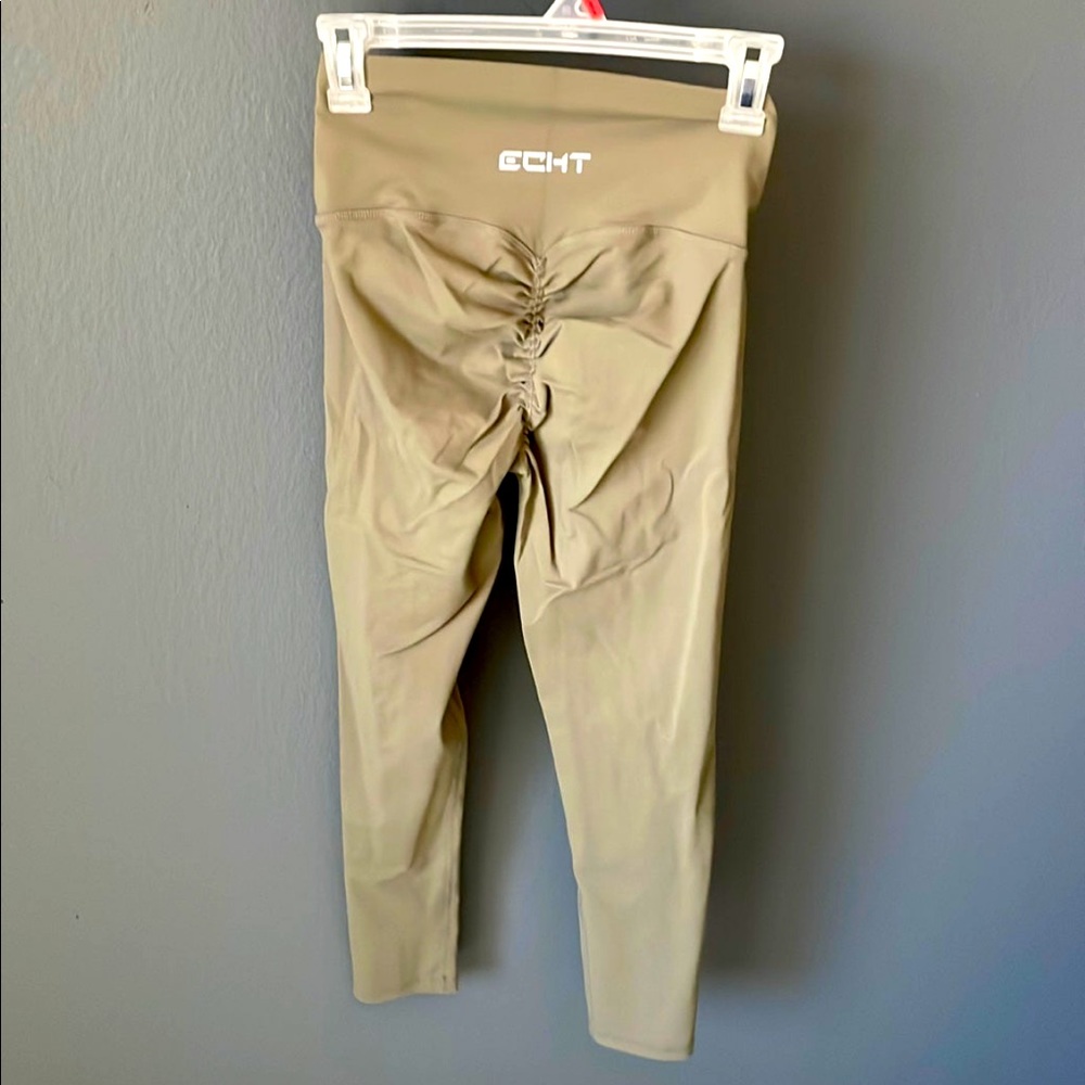 Olive green scrunch ECHT leggings